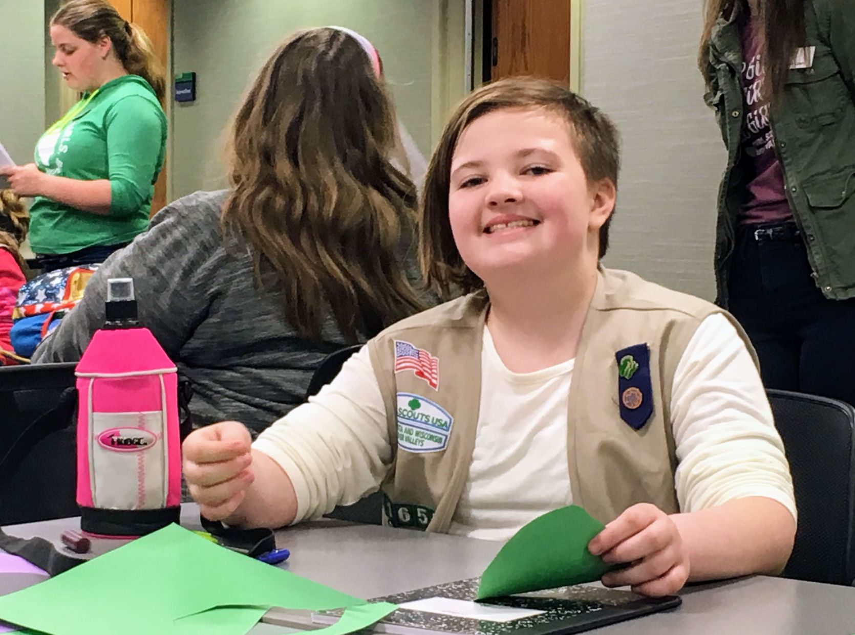 girlscoutsbadge3.jpg